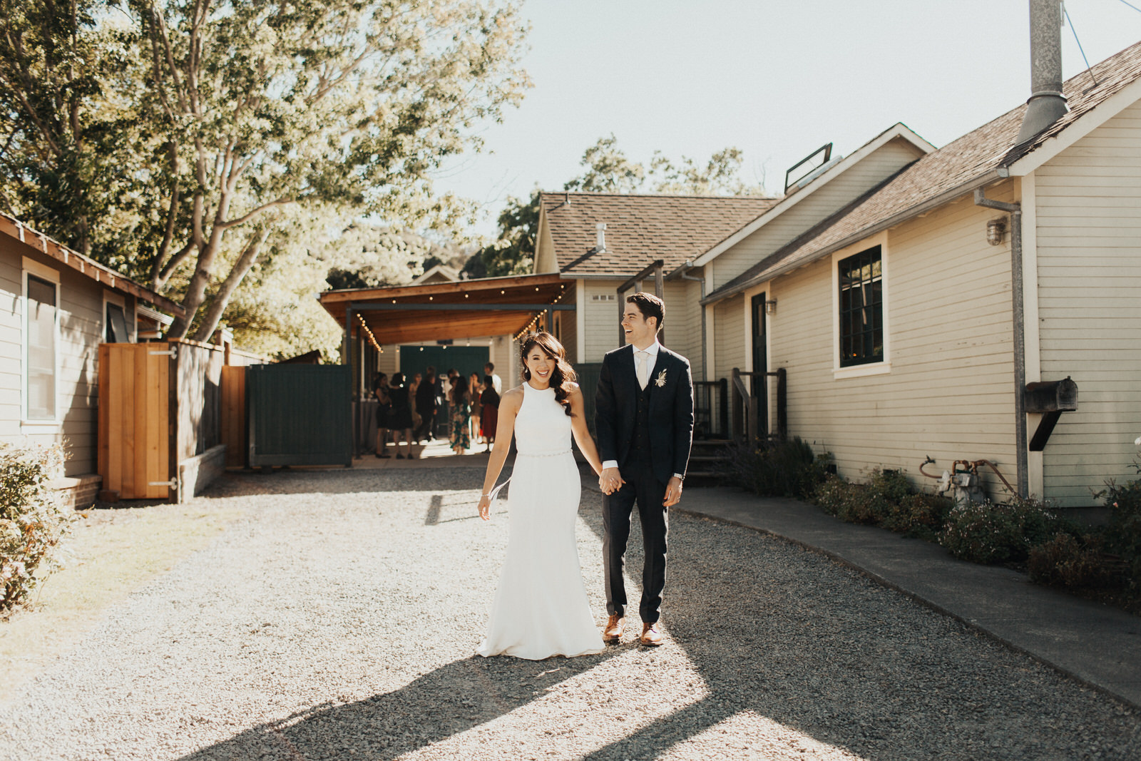 Petaluma California backyard wedding
